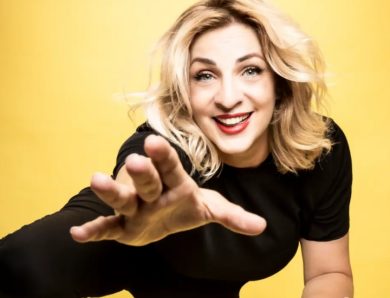 Elena Di Cioccio e “ProPositiva 2.0”: come ridere dei propri imbarazzi e luoghi oscuri